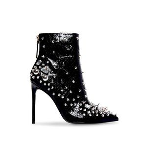 Like New Steve Madden Viceroy Heeled Bootie in Black